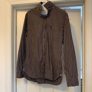 Business casual men’s button down shirt